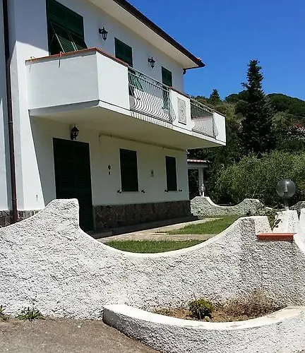 Sole E Luna פורטו אזורו